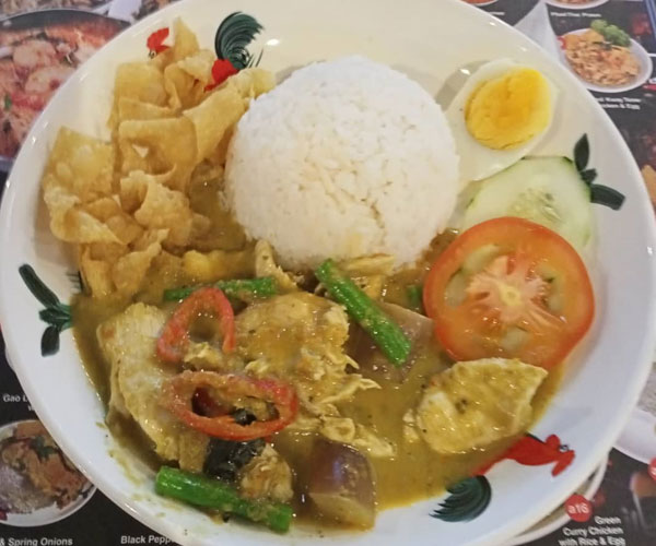 green curry chicken rice